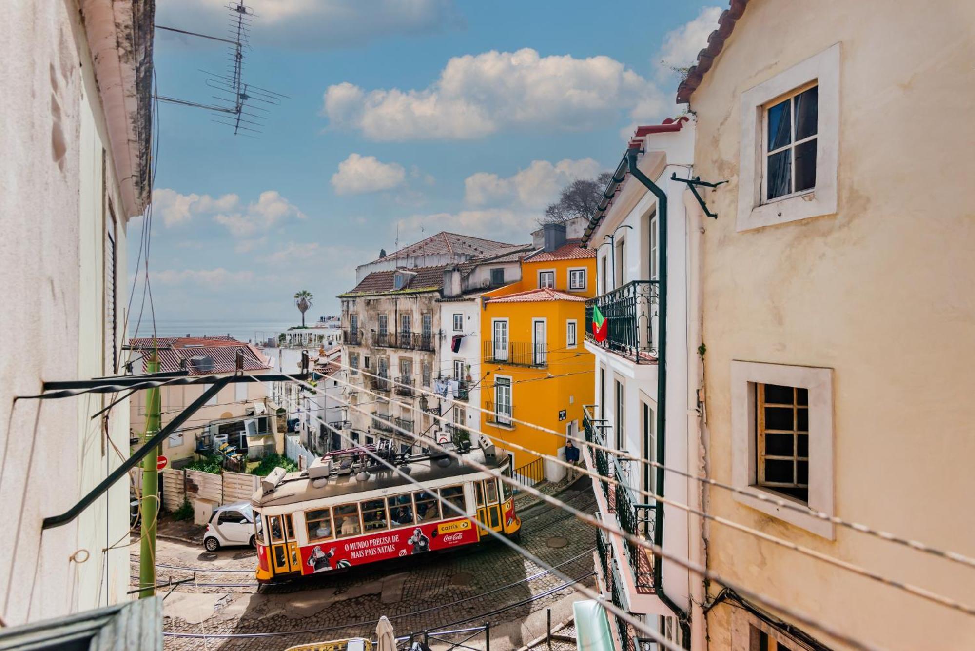 Alfama Cozy Apartments Lisbona Camera foto